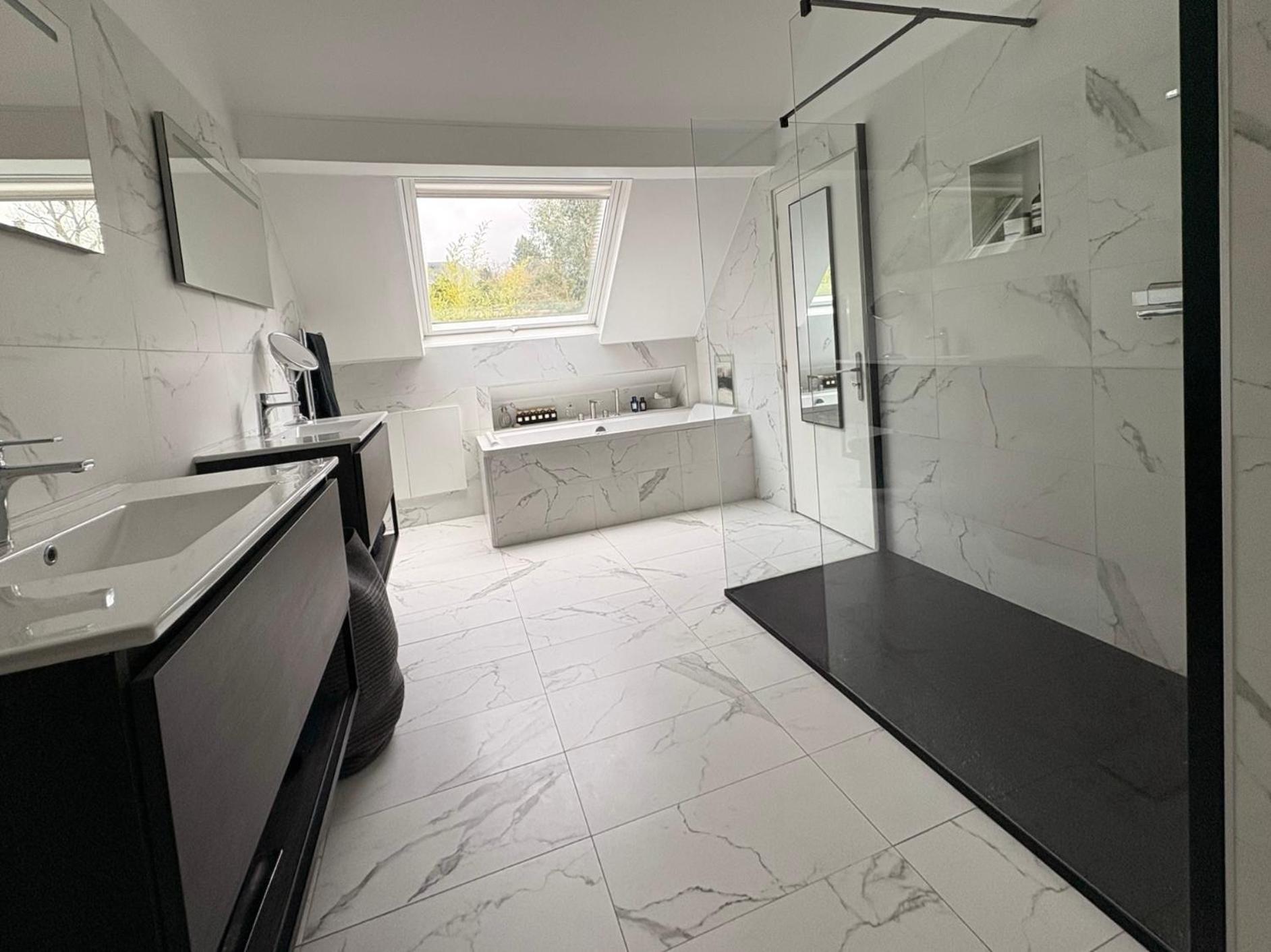 Villa A Louveciennes Luaran gambar